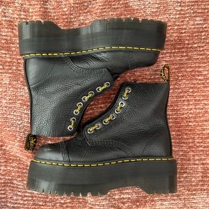 Doc Marten Sinclair Max USW8